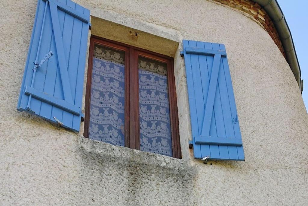 Ferienhaus Tour De Bablou - Insolite Allouis